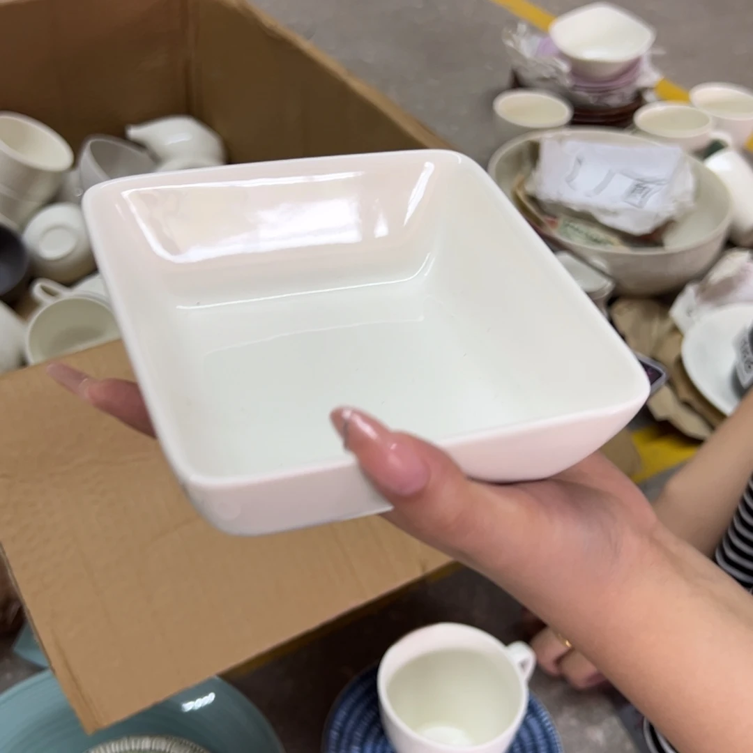 新骨瓷115微瑕暖白5.5寸四方碗加厚款