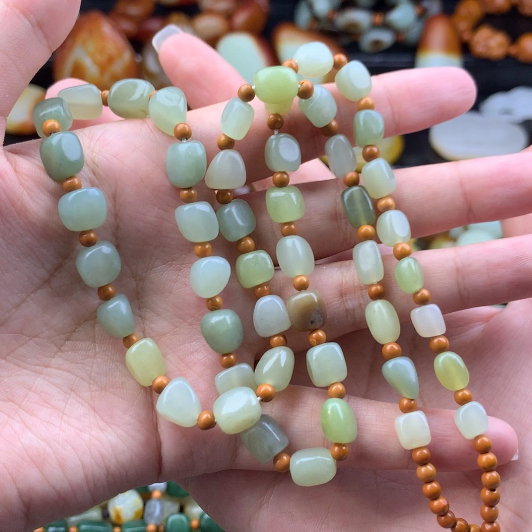 和田玉未镶嵌手链