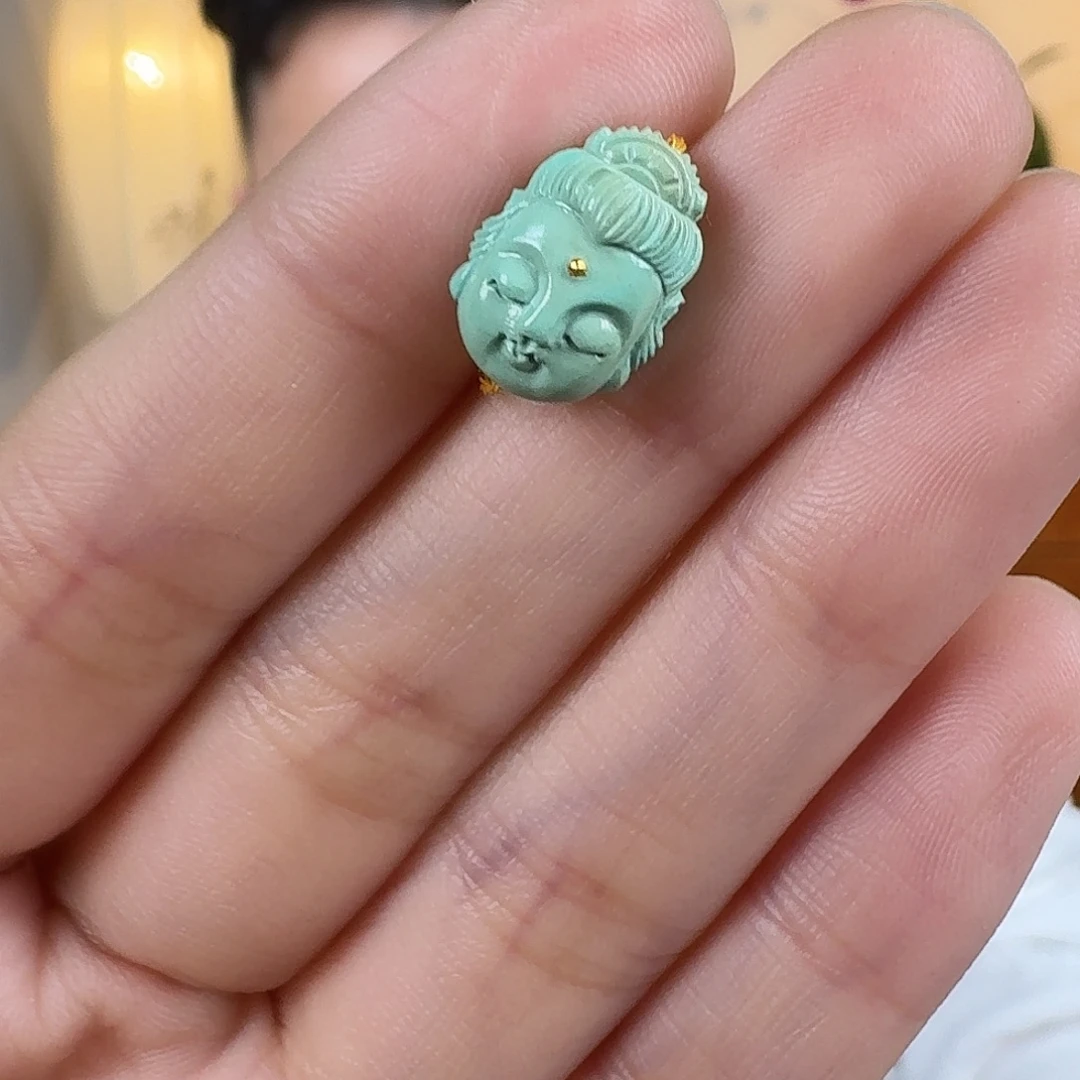 绿松石未镶嵌挂件