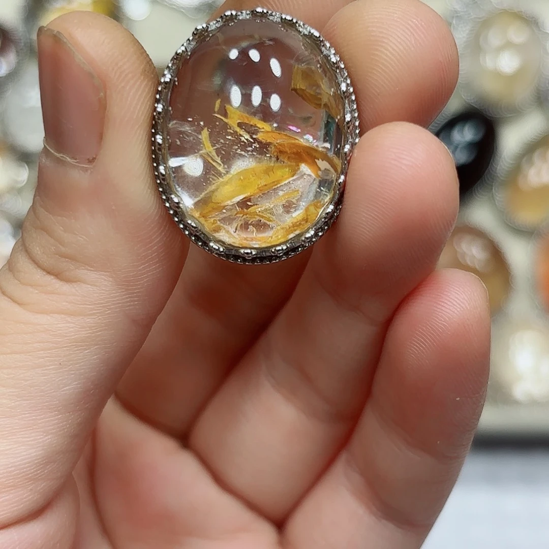 美***宝未镶嵌颈饰水晶水晶