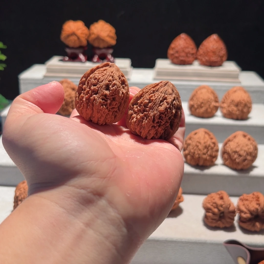 爱***祥文玩核桃吊坠南疆