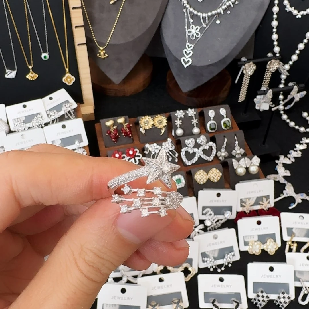 合成立方氧化锆纯铜合金