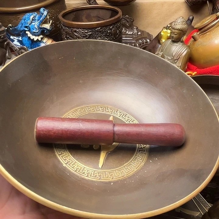 精美铜器批发档口