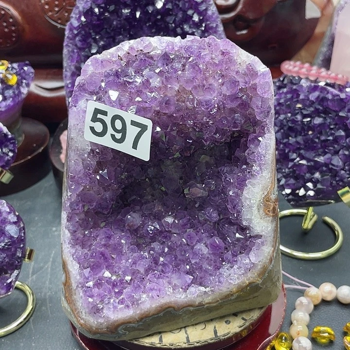 水晶大型摆件（非配饰）未镶嵌