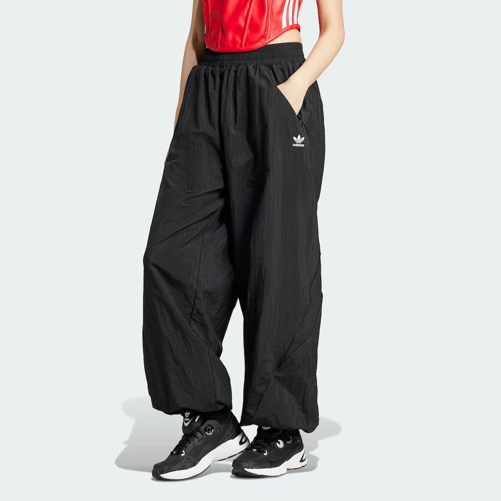 Adidas三叶草WIDE LEG WOVEN TROUSERS 梭织束脚宽松运动裤IW5487