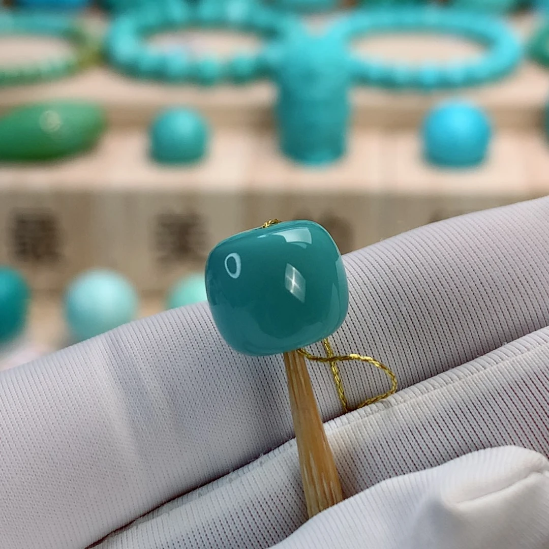 绿松石挂件未镶嵌