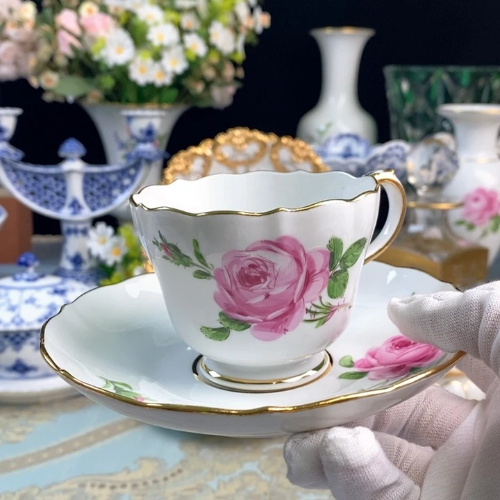 瓷片梅森二等剑柄期红玫瑰咖啡杯