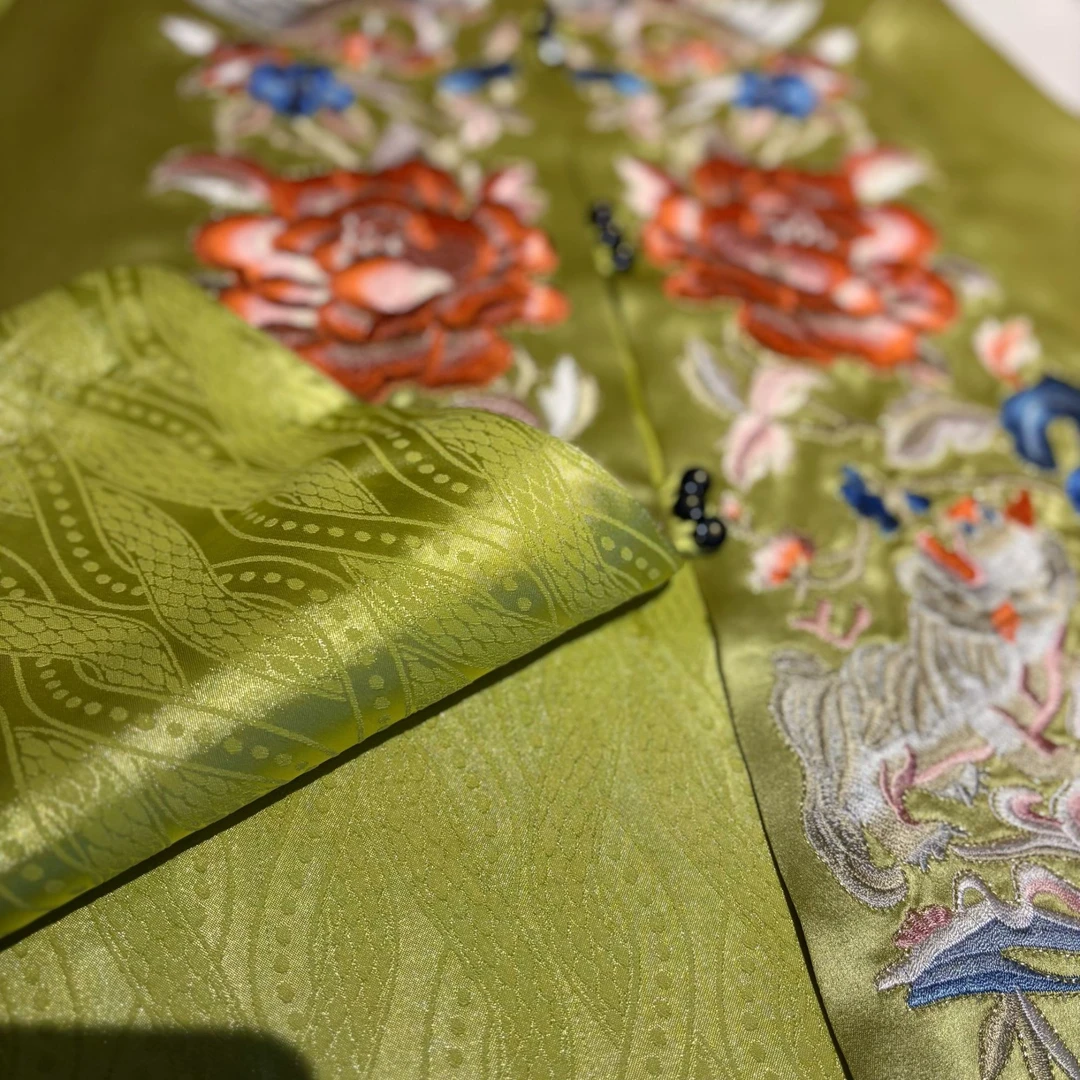 万物生 芳华设计新中式醋酸刺绣马甲国风重工醋酸刺绣马甲FH-A042