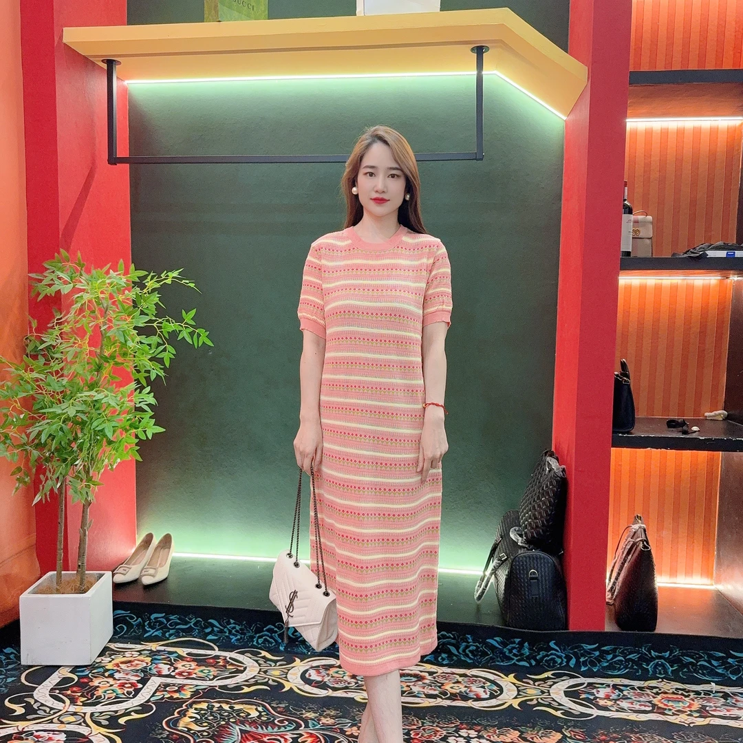 2702 多金大码气质减龄长款A字裙子春秋季女装设计连衣裙女