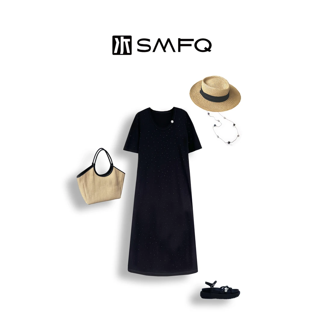 水木夫妻“一键式出门”慵懒时髦烫钻显瘦大T裙！SM5138