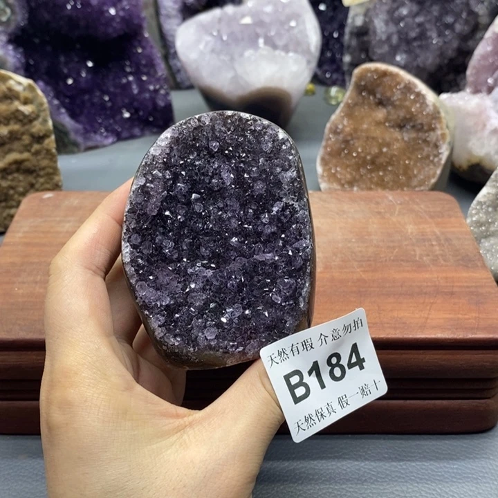 未镶嵌紫晶大型摆件（非配饰）184