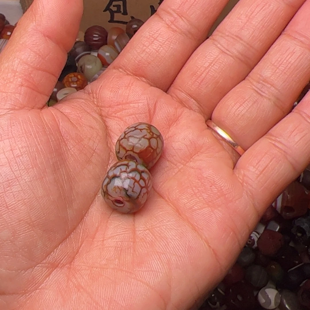 淡***笑玛瑙/玉髓未镶嵌配饰