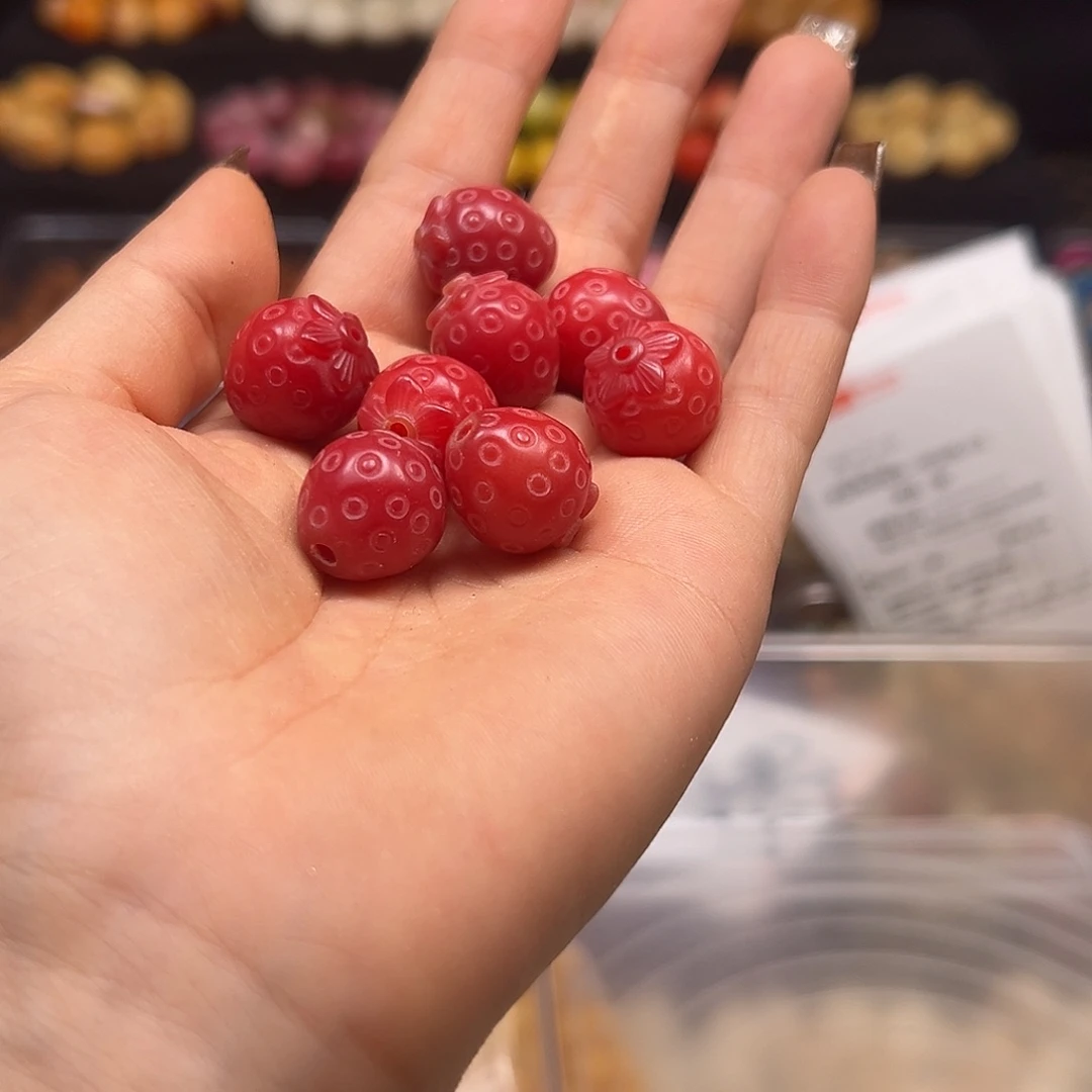 菩提根/象牙果手串卡18红草莓5颗