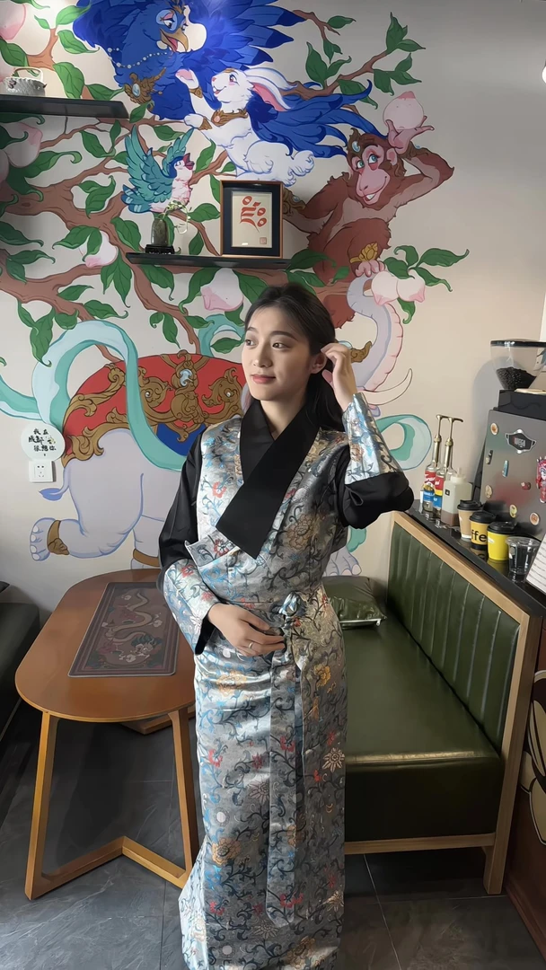 夏季双领织锦缎西藏服气质藏族服装修身藏裙民族风长裙女士藏装