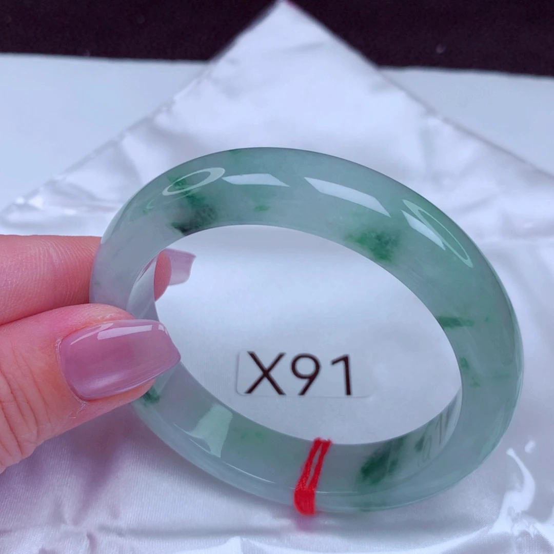 翡翠未镶嵌手镯手镯