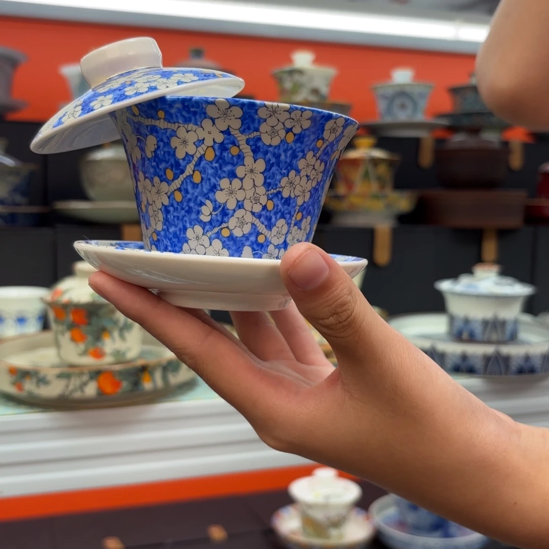 茶具是指由两块悬停