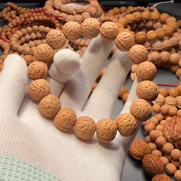 苹****手串桃核肌肉纹小尺寸手串白茬