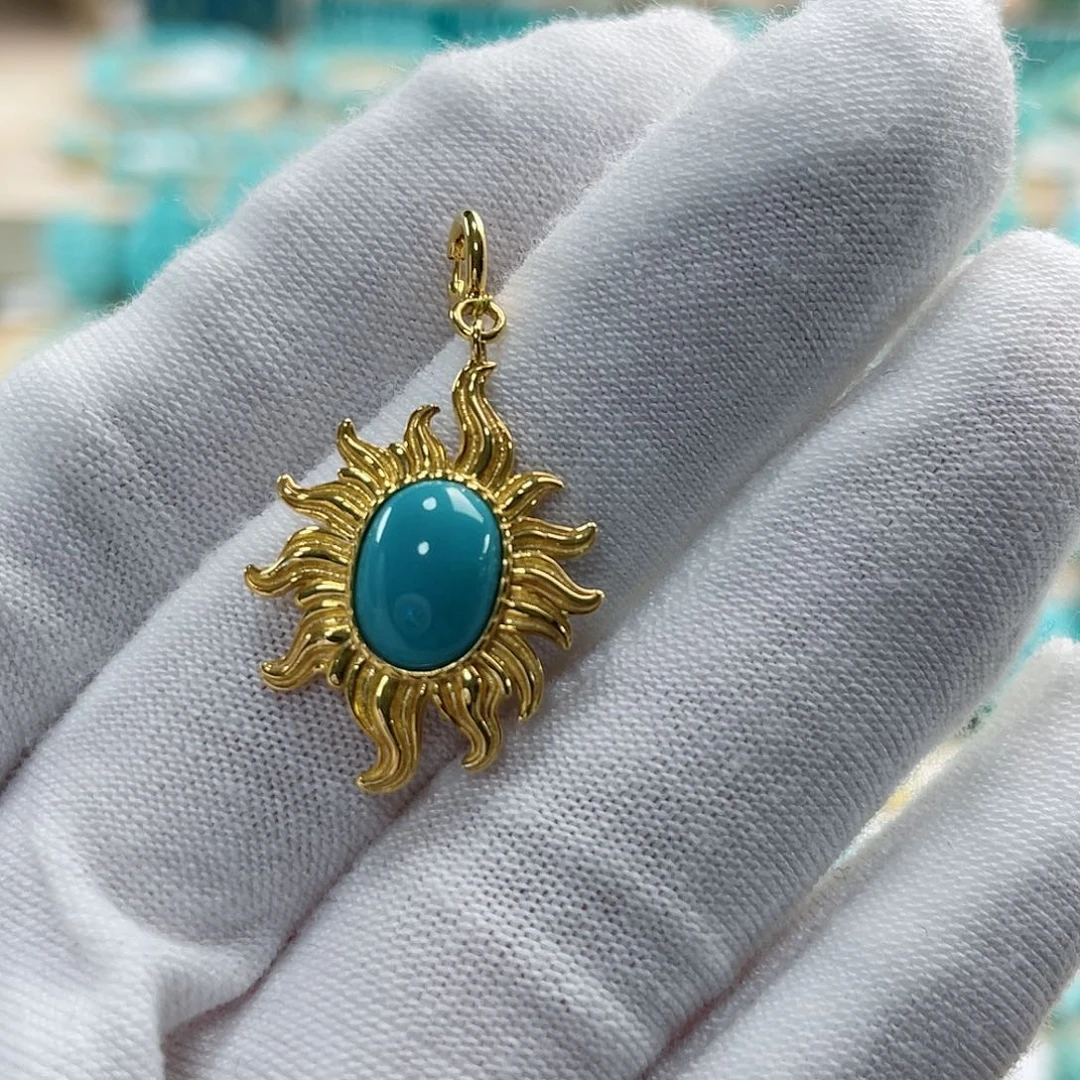 绿松石珠宝奇石18K金镶嵌