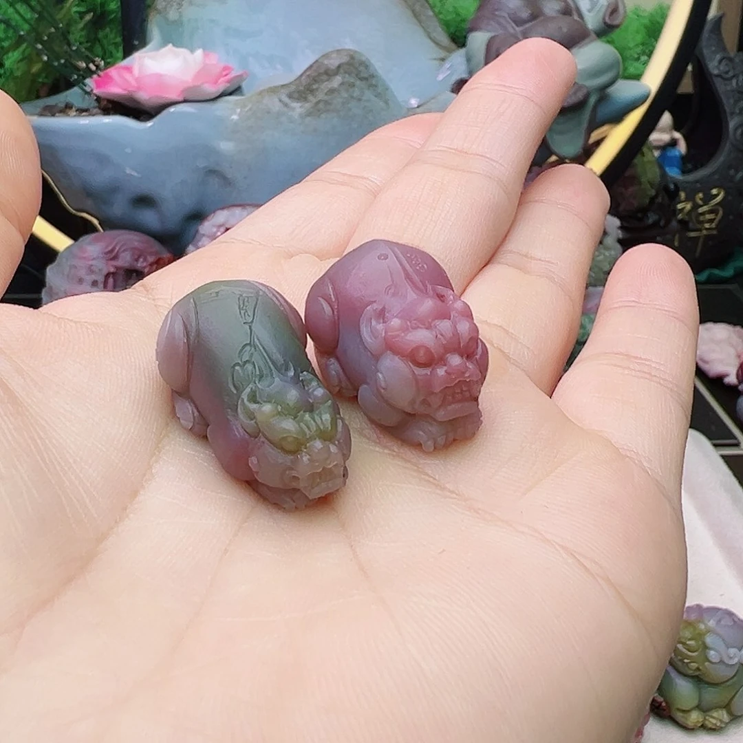 定制石英质玉盐源未镶嵌星**岸