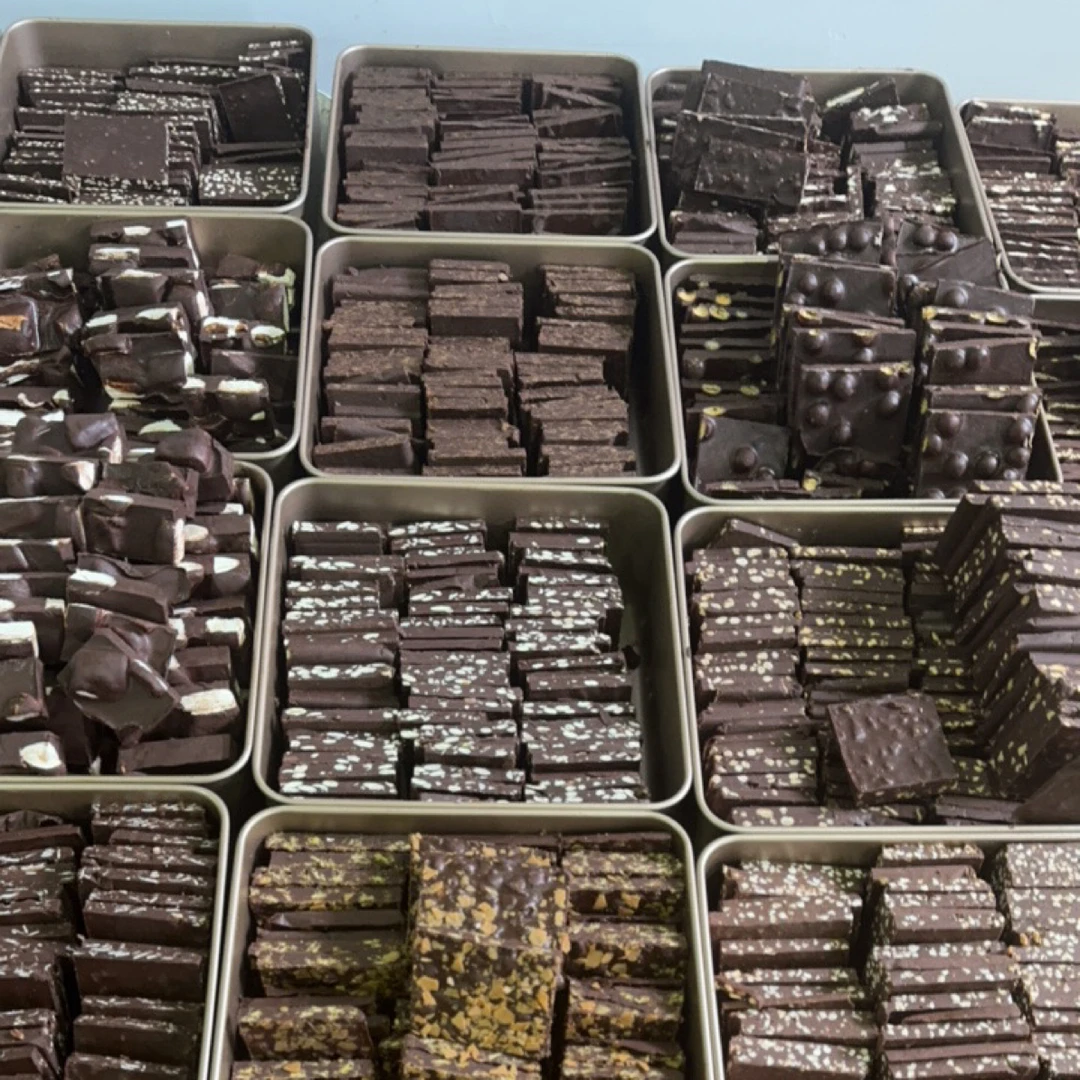 瑕疵款纯可可脂夹心巧克力