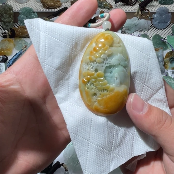 翡翠项链未镶嵌天然