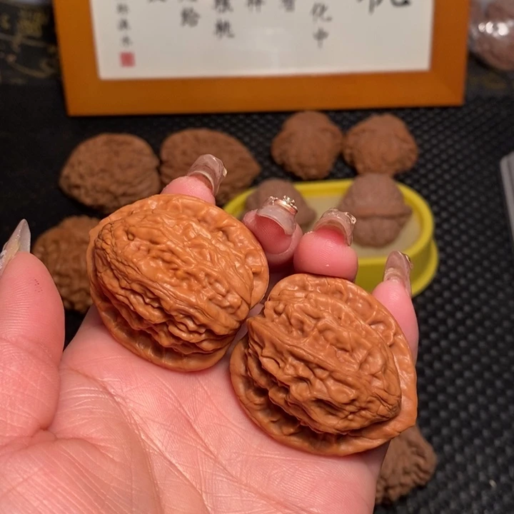文玩核桃把件薪*逸38大红袍