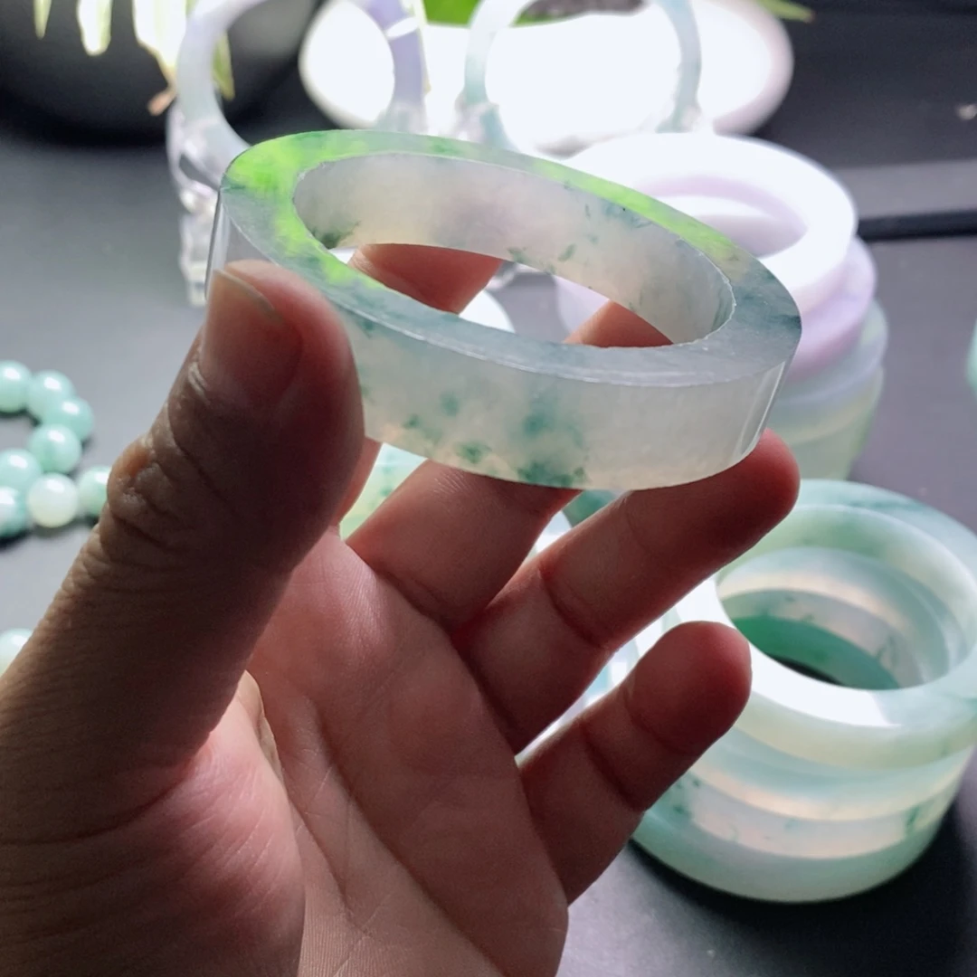 日***=定制翡翠未镶嵌手镯