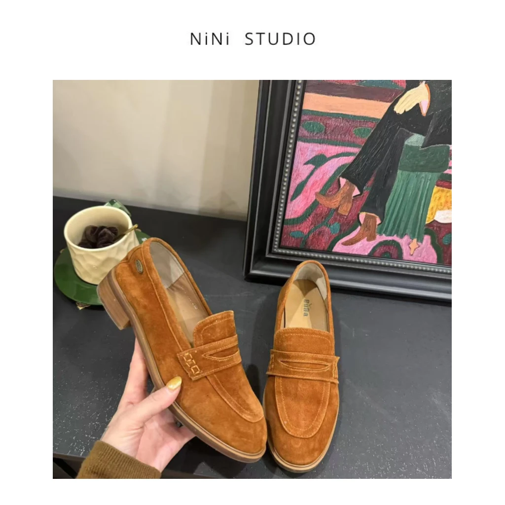 NiNi:别致南瓜色调性真皮皮鞋～