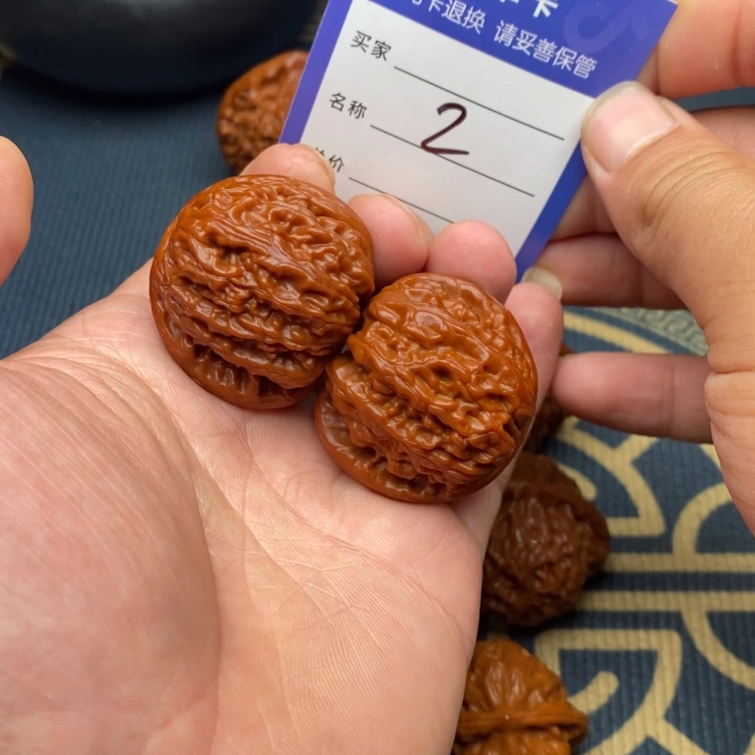 文玩核桃把件白狮子39