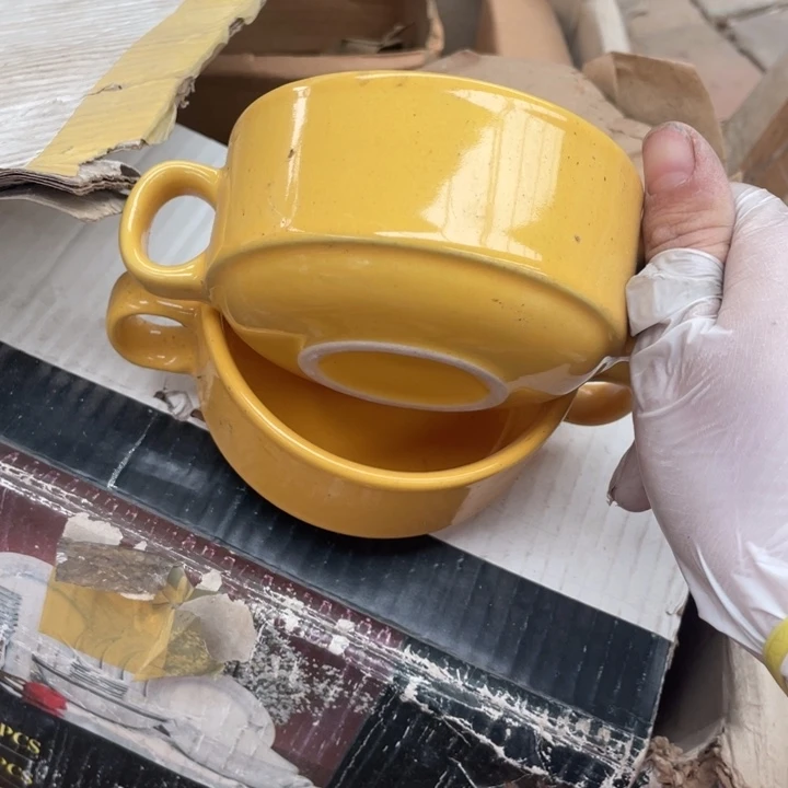 瓷片陶瓷盘子碗砂锅都有