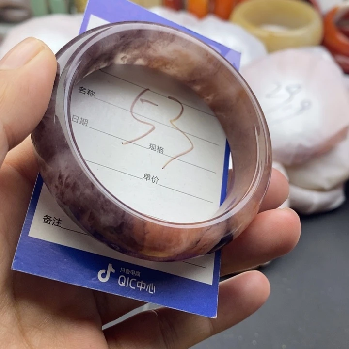 石英质玉未镶嵌手镯