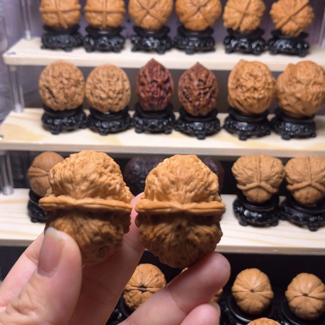 文玩核桃吊坠28w太古金蟾45尺