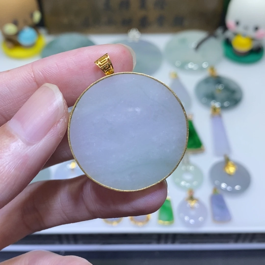 翡翠18K金镶嵌吊坠(不含链)