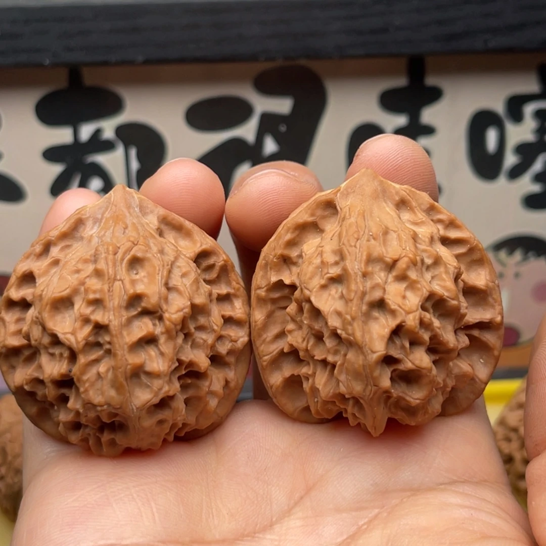 文玩核桃吊坠41玉玲珑