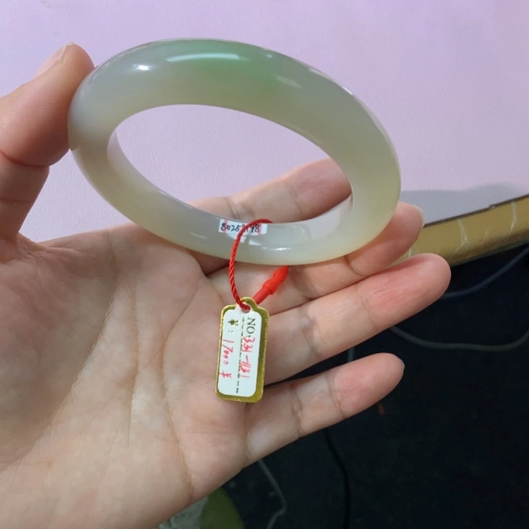 【闪购商品】未镶嵌手镯和田玉紫翠双色手镯