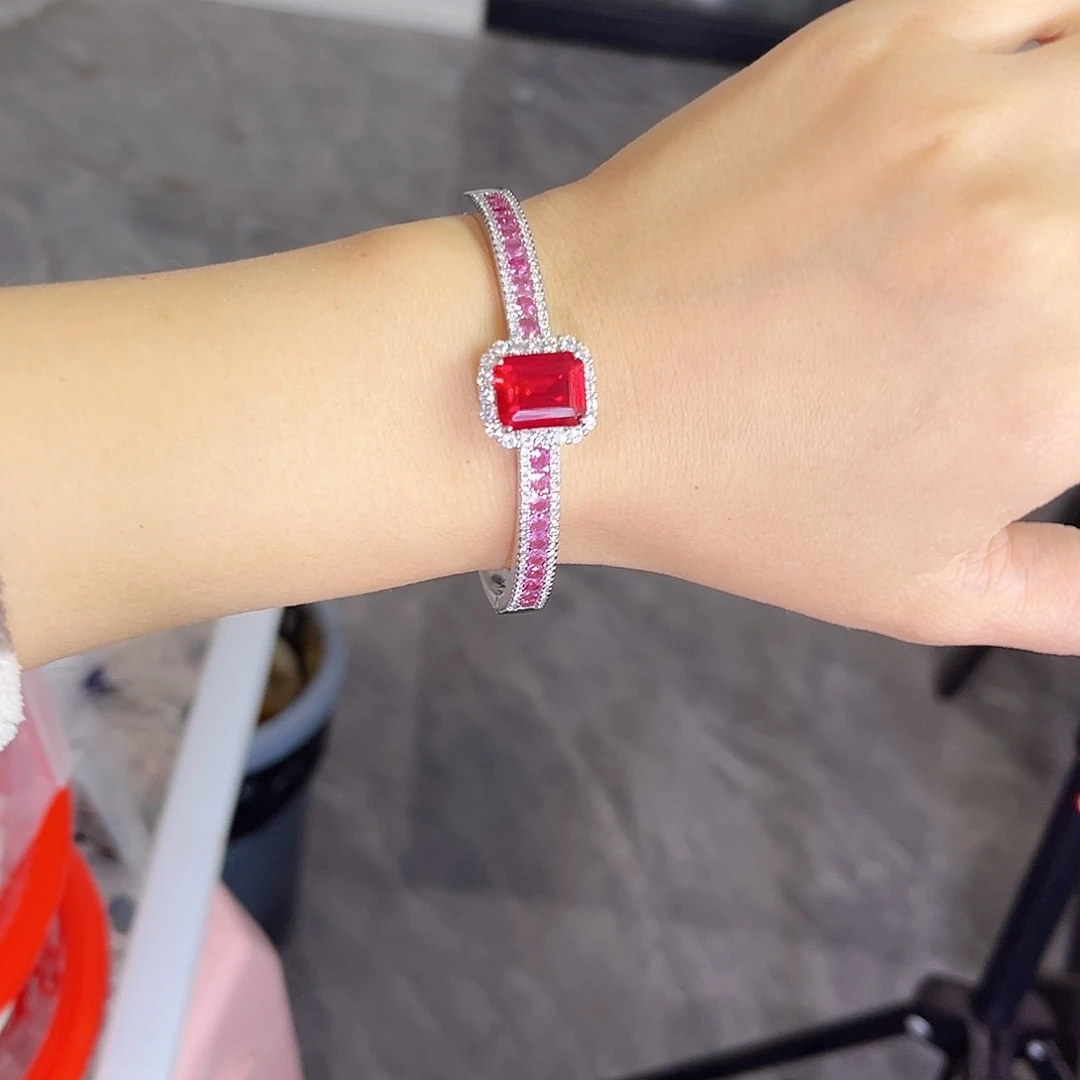 银S925镶嵌手镯红宝石