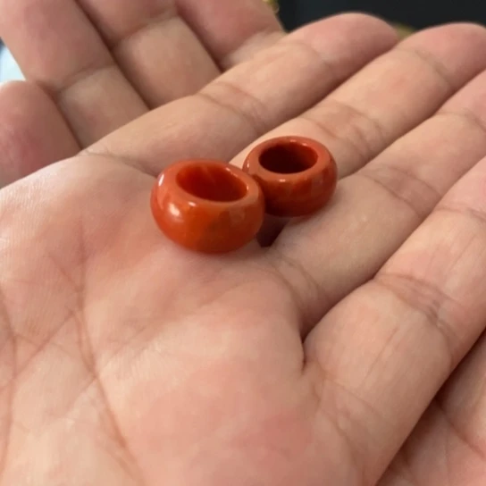 平***水南红玛瑙未镶嵌颈饰