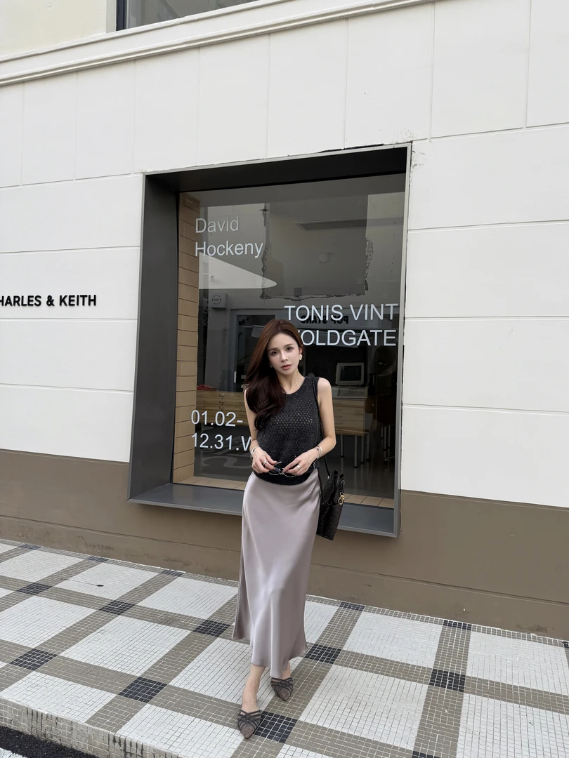 SJJ-SHANG【浮光】25早秋重磅醋酸45°斜裁柔光半身裙q134941p