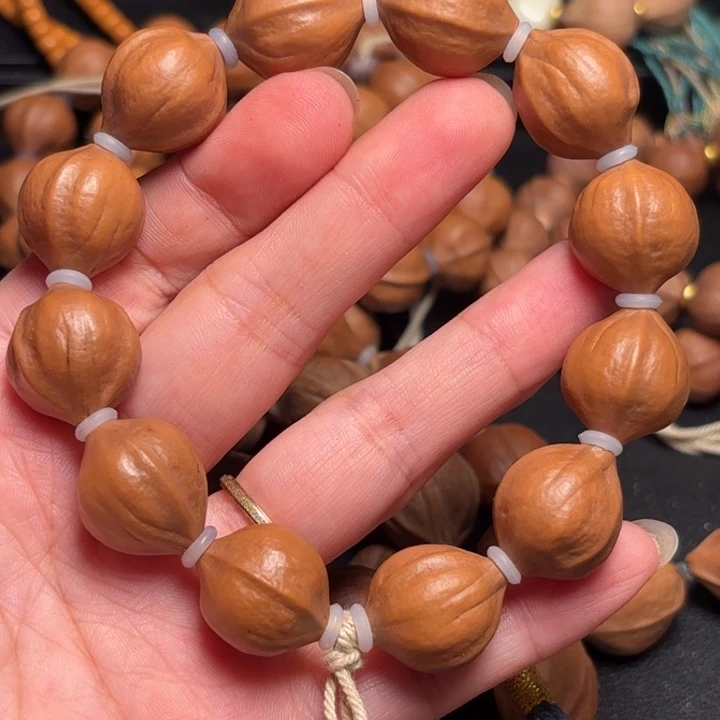 橄榄核手串/手链手串三面佛