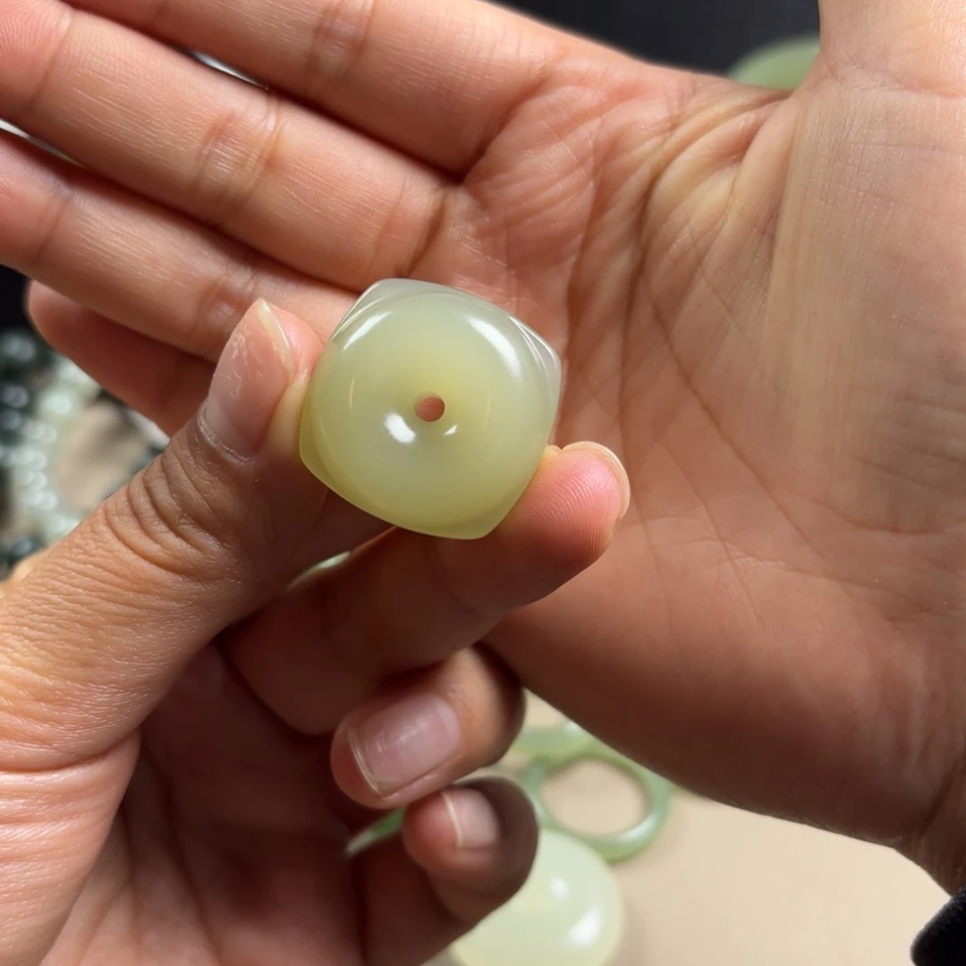 颈饰未镶嵌和田玉25尺寸