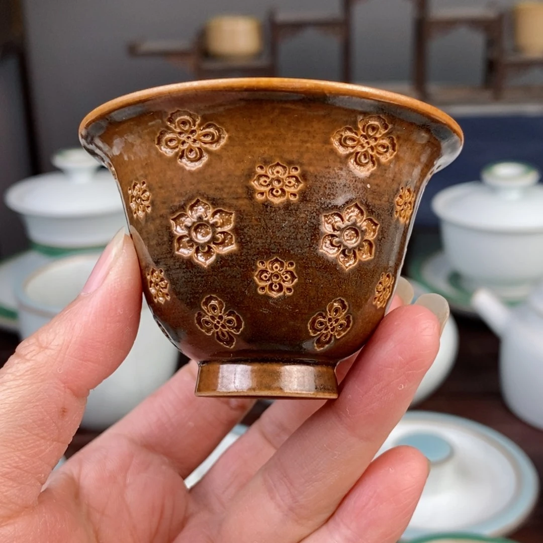 朱砂胎草木灰宝相花纹 铃铛杯