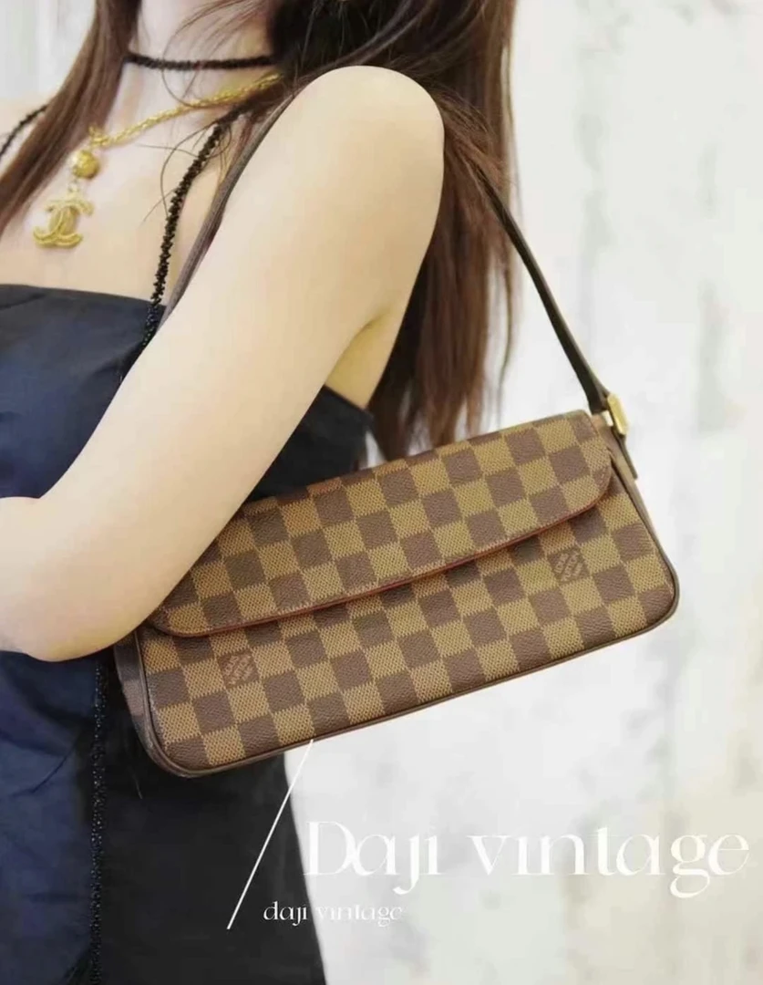 95新 LouisVuitton/路易威登 大吉中古th/LV棋盘格表参道单肩包