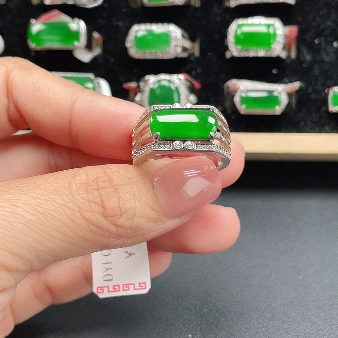 翡翠银S925镶嵌戒指没运费险编号2655