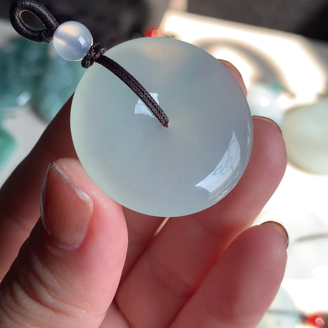 翡翠未镶嵌吊坠(不含链)翡翠