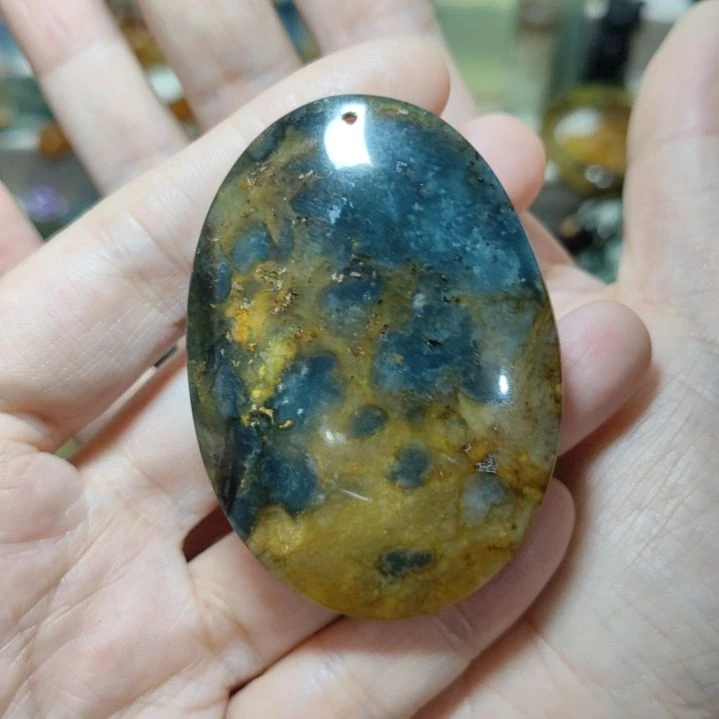 岫玉未镶嵌挂坠款式