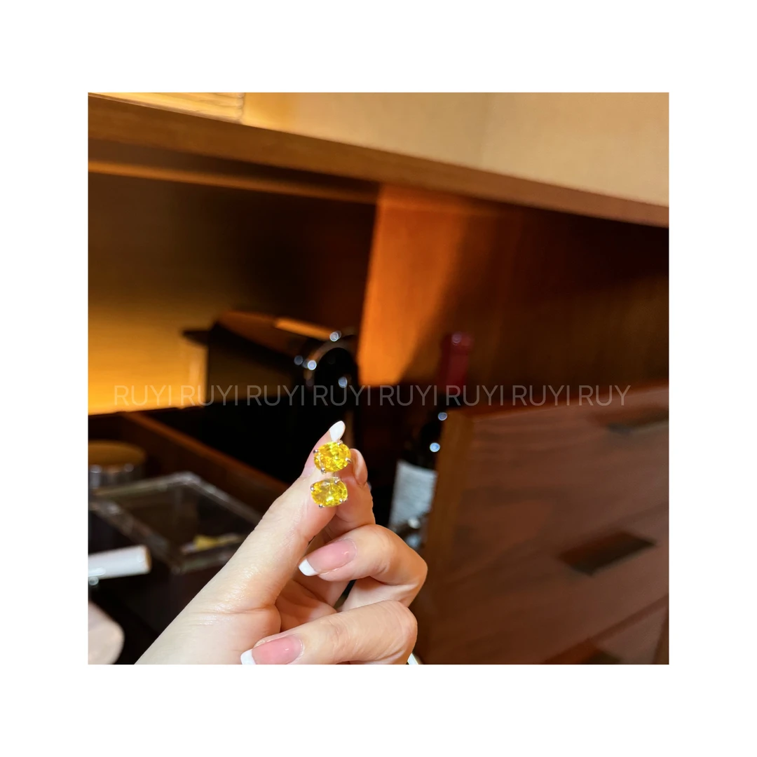 合金耳饰 Ruyi如一【亮钻】超亮钻钻耳钉