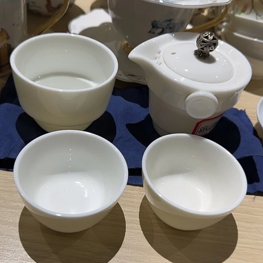 玉瓷茶具4件套白瓷配茶巾