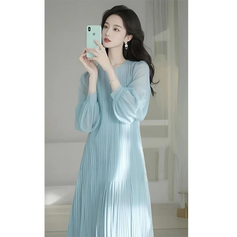 法式高级感温柔风蓝色连衣裙女2025春秋季新款气质休闲中长款裙子