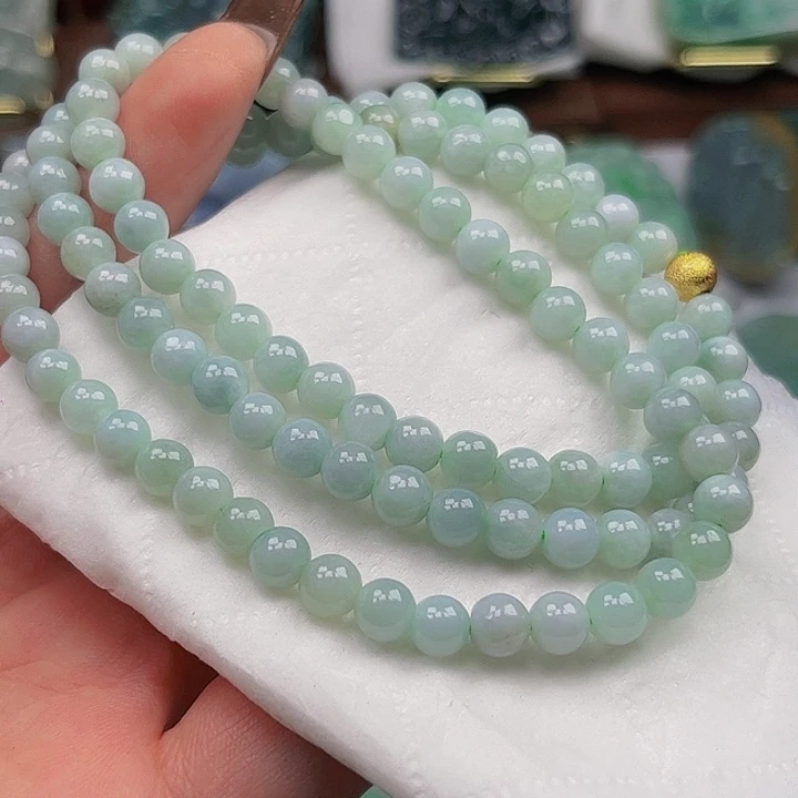 翡翠未镶嵌颈饰挂件