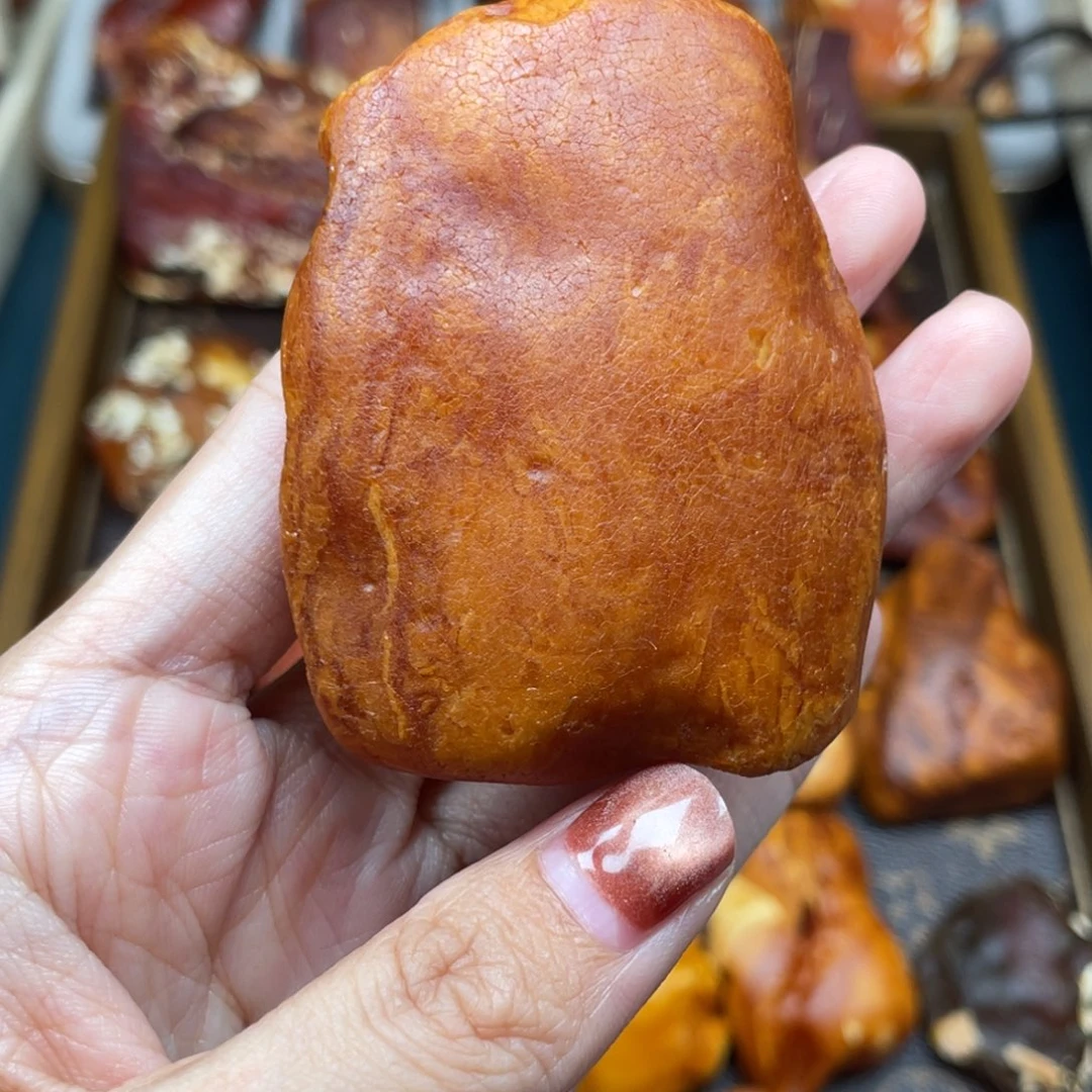 琥珀未镶嵌珠宝奇石